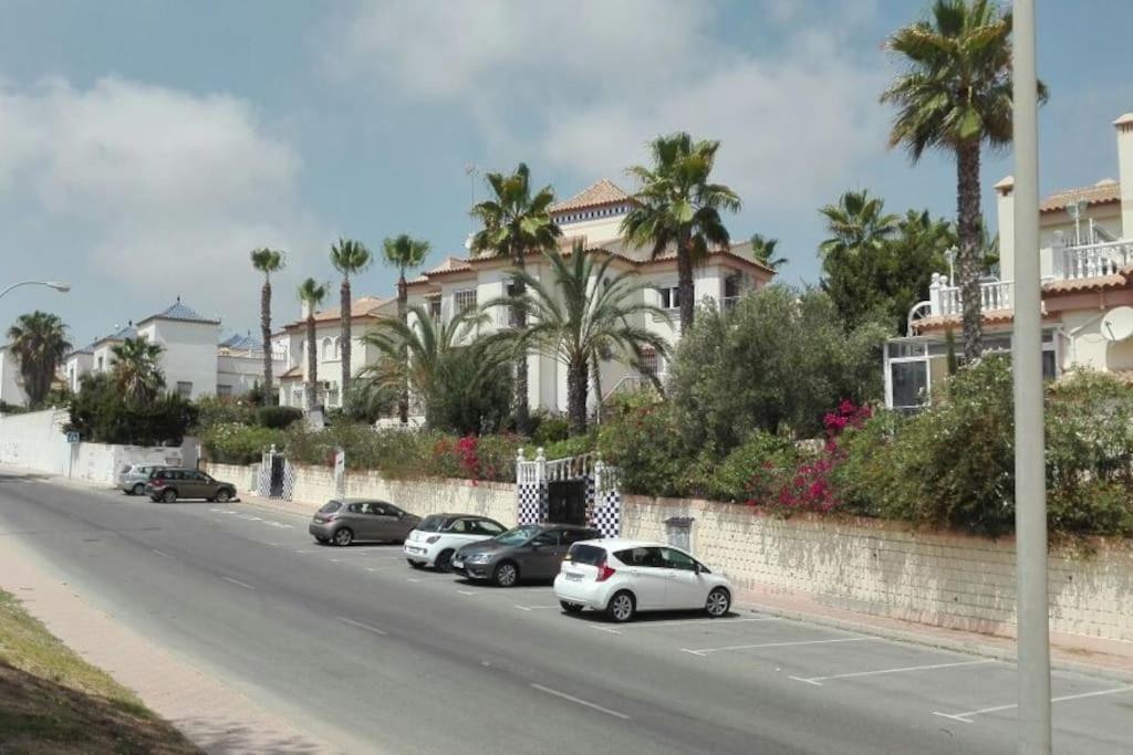 טורבייחה Schoenes Ruhiges Rooftop Apartment Mit Grosser Dachterrasse מראה חיצוני תמונה