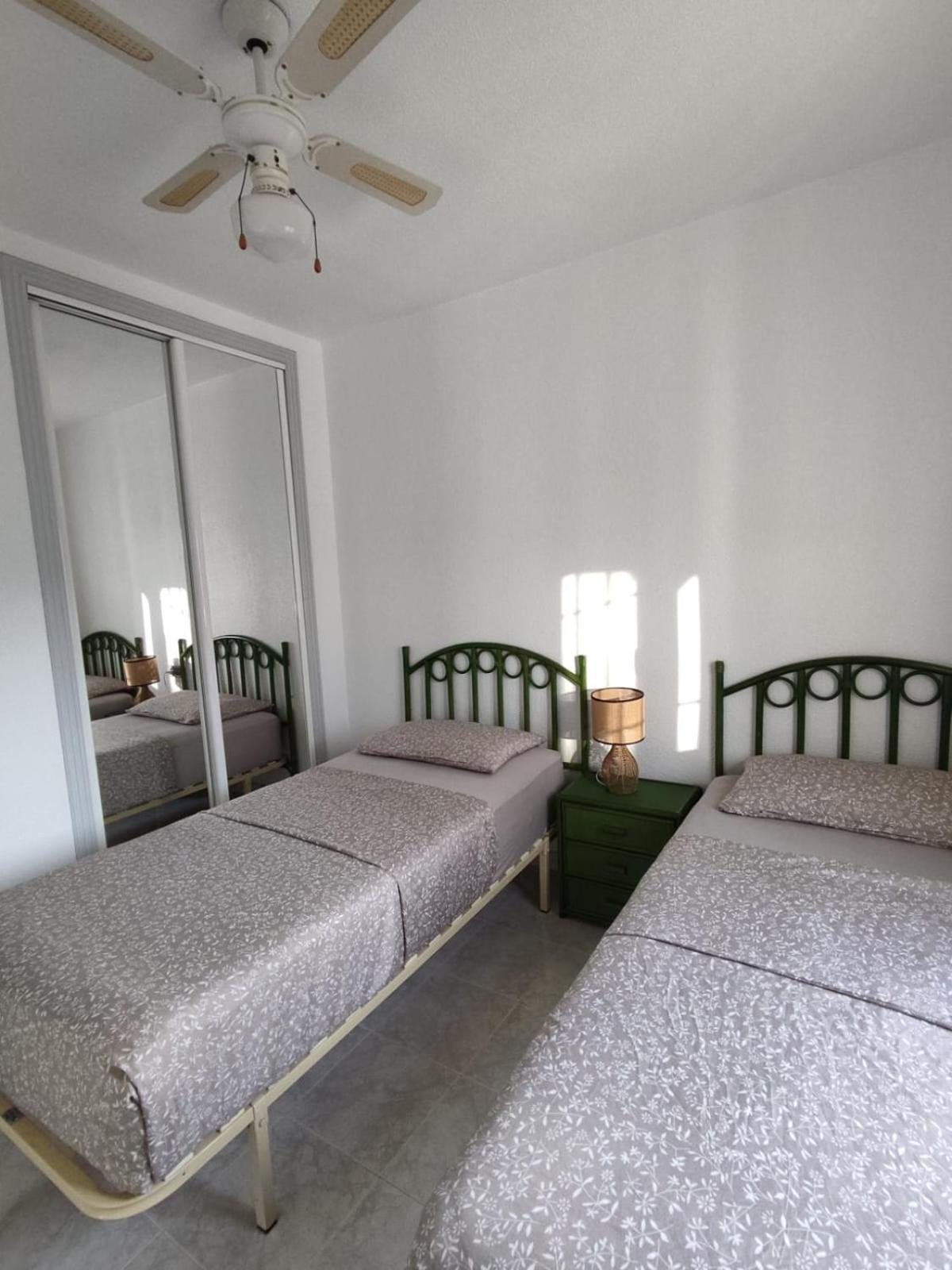 טורבייחה Schoenes Ruhiges Rooftop Apartment Mit Grosser Dachterrasse מראה חיצוני תמונה