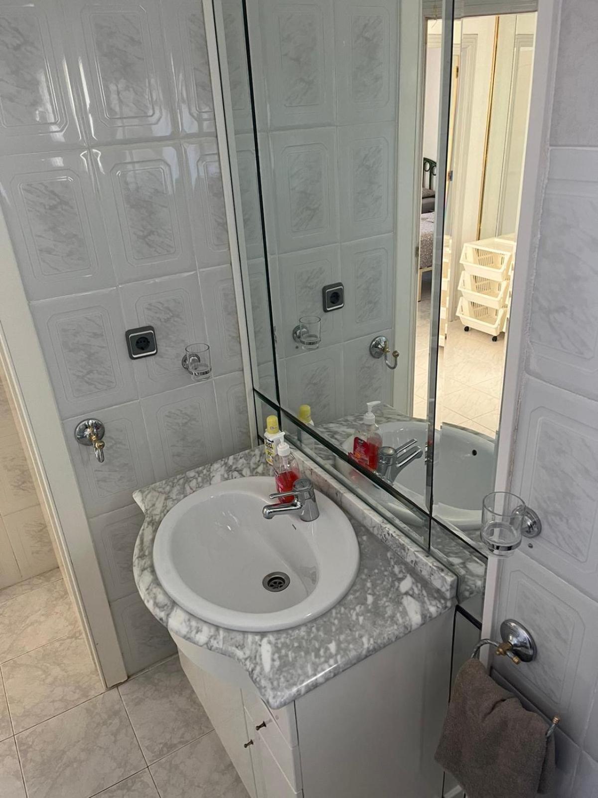 טורבייחה Schoenes Ruhiges Rooftop Apartment Mit Grosser Dachterrasse מראה חיצוני תמונה